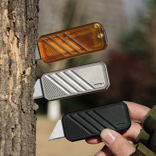 DeckShiv - A Magnetic Fidget Slider Utility Knife